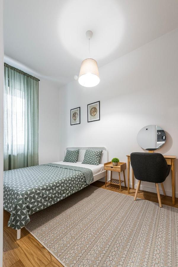 Vertigo One Bedroom Apartment-Free Private Parking 노비사드 외부 사진