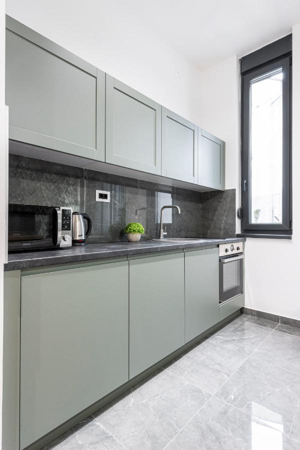 Vertigo One Bedroom Apartment-Free Private Parking 노비사드 외부 사진
